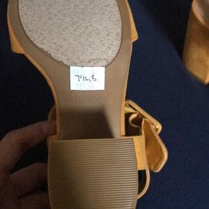 BAMBOO Shoes - Yellow heals BAMBOO Shoes - Yellow heals